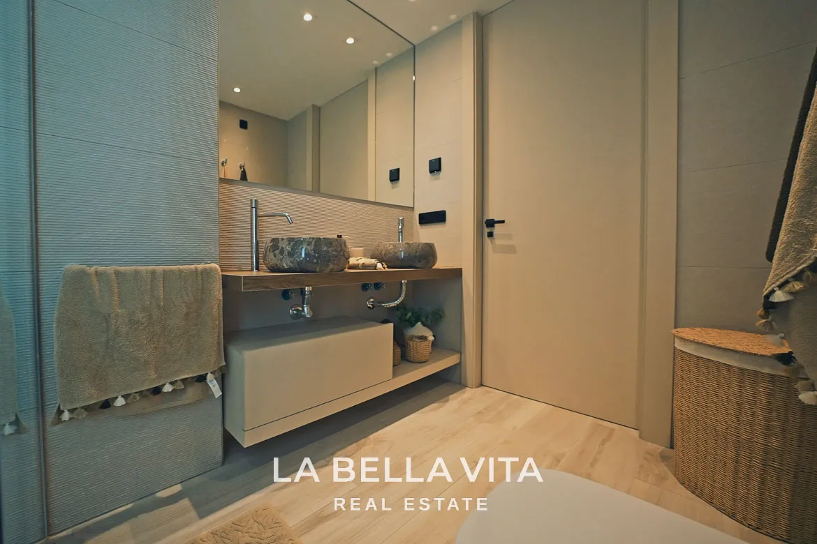 New Build Luxury Villa with private pool for sale in La Finca Golf, Algorfa