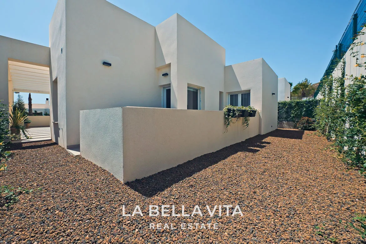 New Build Luxury Villa with private pool for sale in La Finca Golf, Algorfa