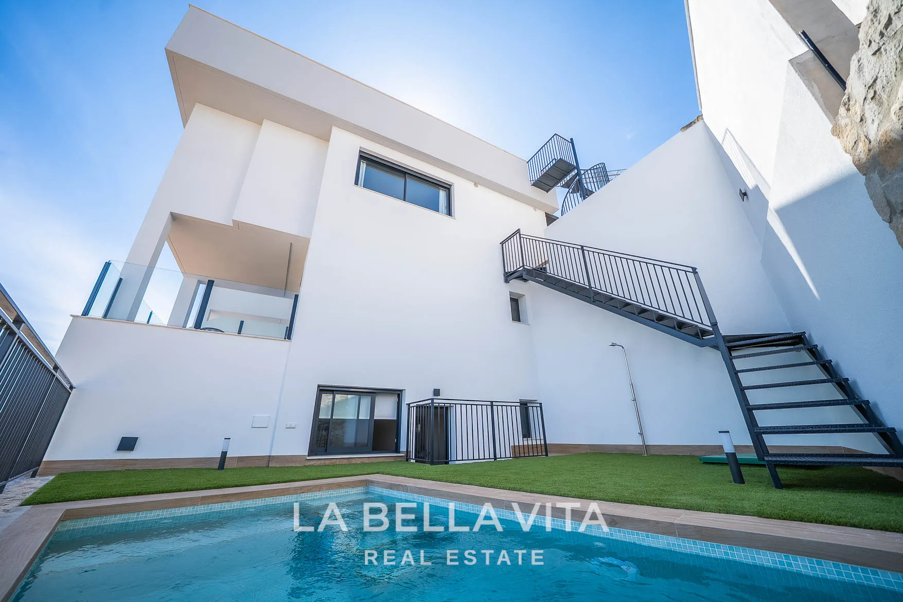 New Build Properties for sale in Algorfa La Finca Golf with Private Pool and Basement