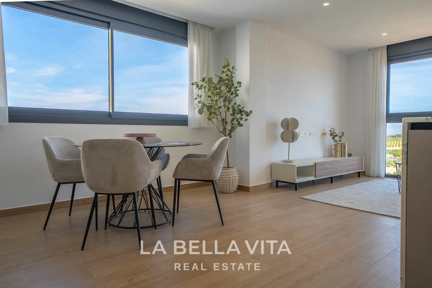 New Build Properties for sale in Algorfa La Finca Golf with Private Pool and Basement