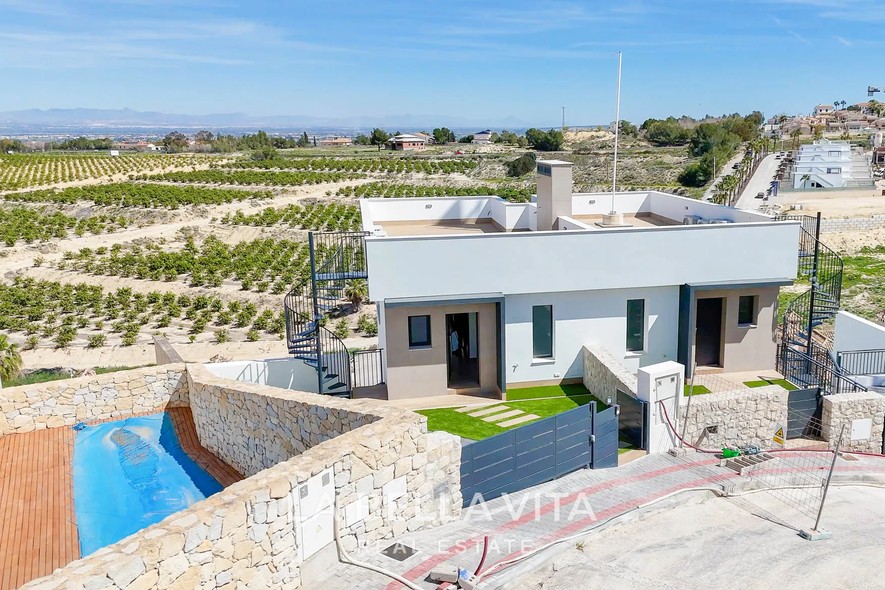 New Build Properties for sale in Algorfa La Finca Golf with Private Pool and Basement