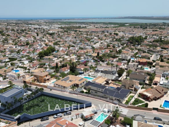 Exclusive New Build Villas with Sea & Lagoon Views and Private Pool for sale in Ciudad Quesada