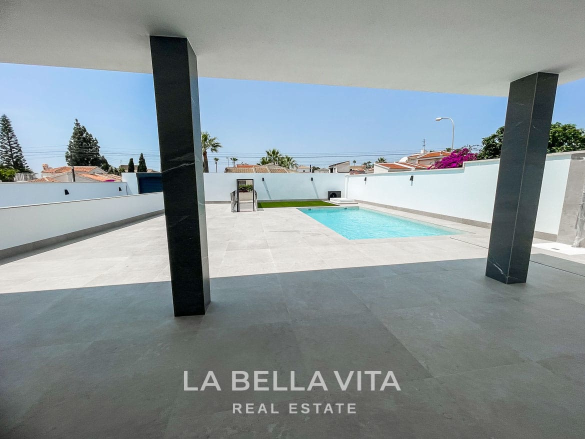 New Build Detached Villa for sale in Ciudad Quesada with Private Pool and Basement Garage-10 New Build Key Ready Detached Villa for sale in Ciudad Quesada with Private Pool & Basement Garage