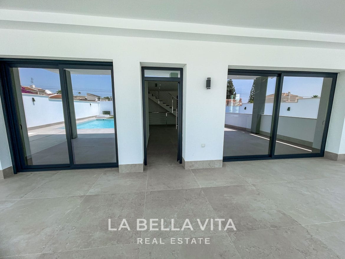 New Build Detached Villa for sale in Ciudad Quesada with Private Pool and Basement Garage-11 New Build Key Ready Detached Villa for sale in Ciudad Quesada with Private Pool & Basement Garage
