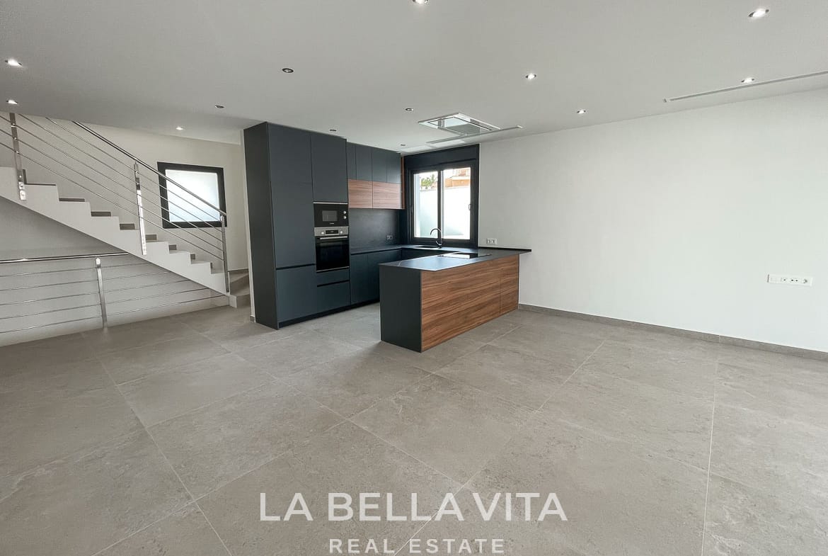 New Build Key Ready Detached Villa for sale in Ciudad Quesada with Private Pool & Basement Garage