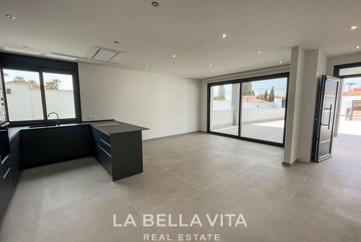 New Build Key Ready Detached Villa for sale in Ciudad Quesada with Private Pool & Basement Garage