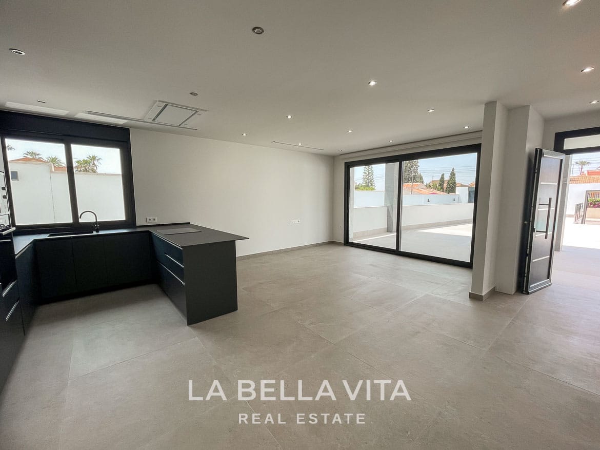 New Build Detached Villa for sale in Ciudad Quesada with Private Pool and Basement Garage-13 New Build Key Ready Detached Villa for sale in Ciudad Quesada with Private Pool & Basement Garage