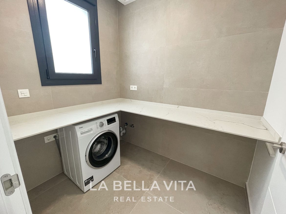 New Build Detached Villa for sale in Ciudad Quesada with Private Pool and Basement Garage-21 New Build Key Ready Detached Villa for sale in Ciudad Quesada with Private Pool & Basement Garage