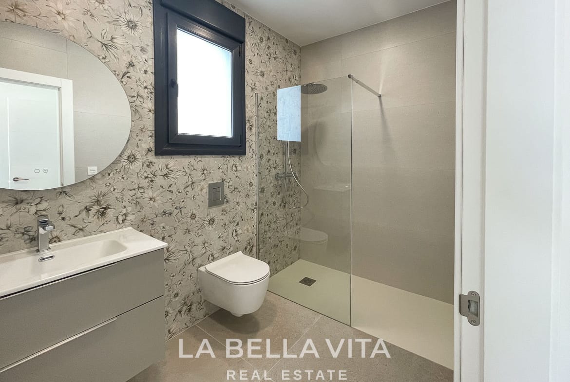 New Build Key Ready Detached Villa for sale in Ciudad Quesada with Private Pool & Basement Garage