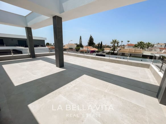 New Build Key Ready Detached Villa for sale in Ciudad Quesada with Private Pool & Basement Garage