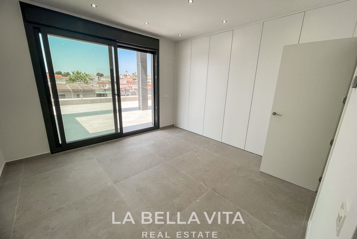 New Build Key Ready Detached Villa for sale in Ciudad Quesada with Private Pool & Basement Garage