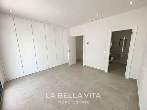 New Build Key Ready Detached Villa for sale in Ciudad Quesada with Private Pool & Basement Garage