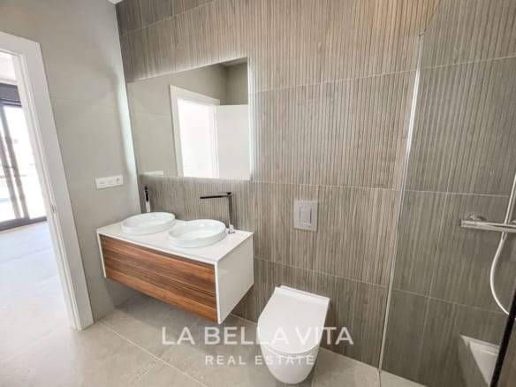 New Build Key Ready Detached Villa for sale in Ciudad Quesada with Private Pool & Basement Garage