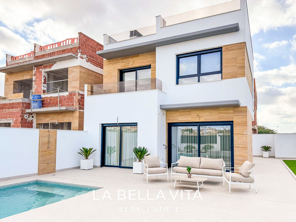 New Build Modern Villas with Private Pool for sale in Benijofar, Costa Blanca-06