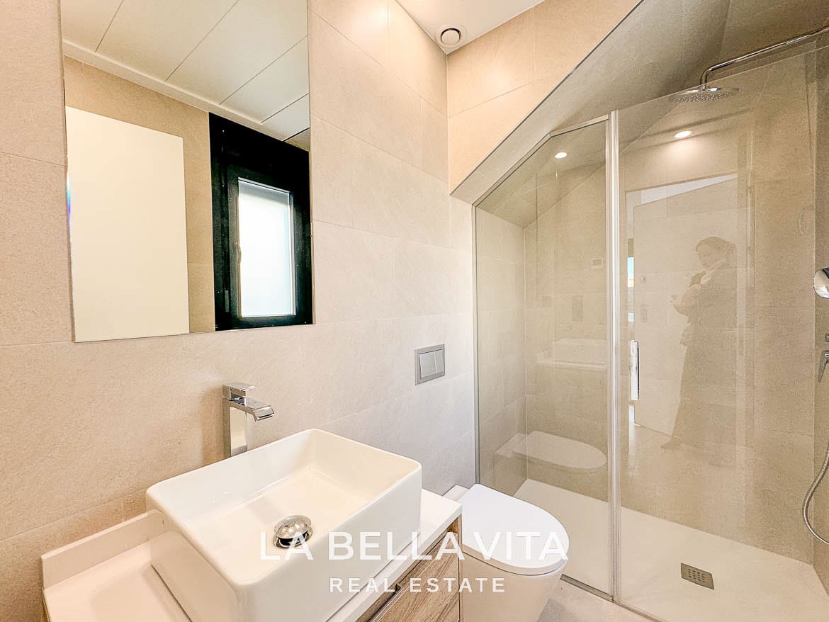 New Build Modern Villas with Private Pool for sale in Benijofar, Costa Blanca-25