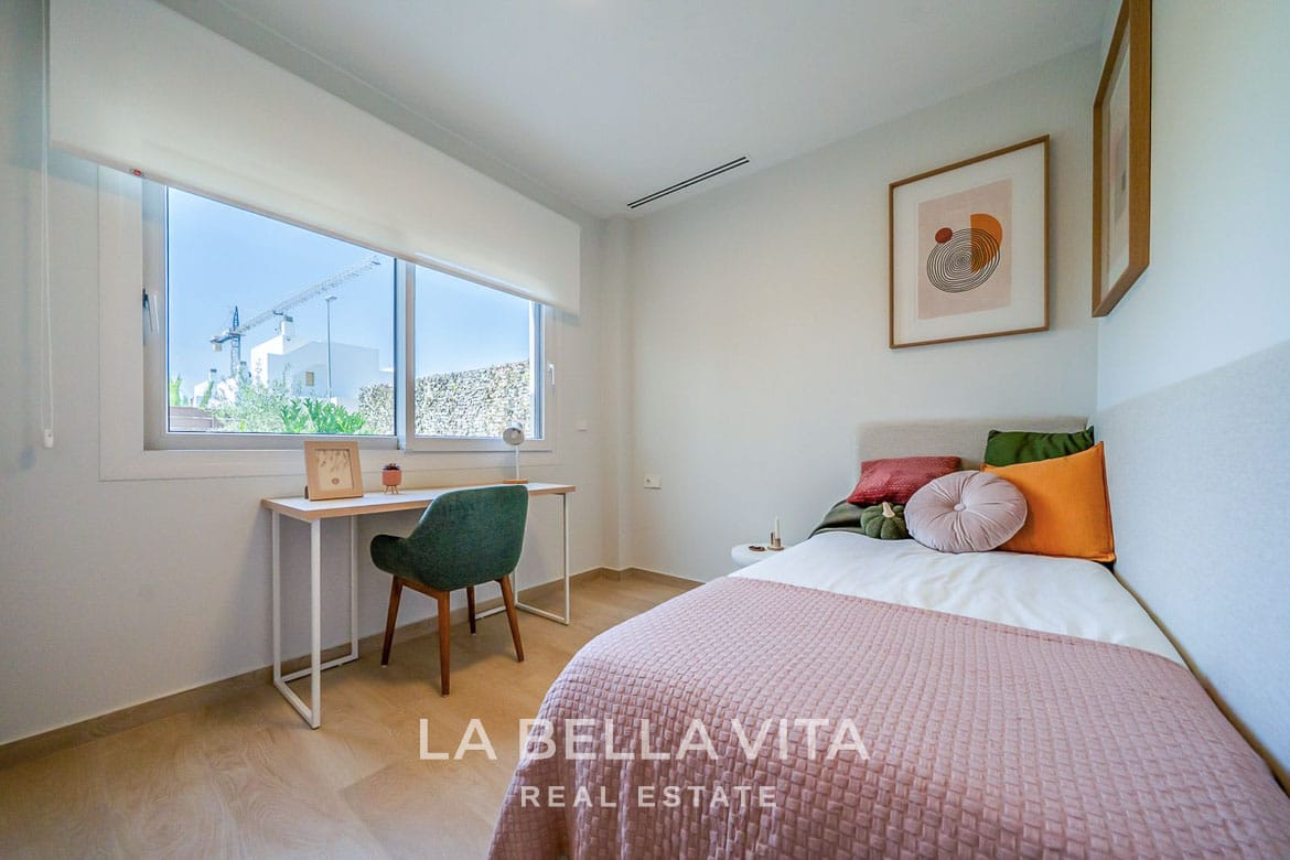 New Build Single Storey Villas with private pools for sale in Vistabella Golf