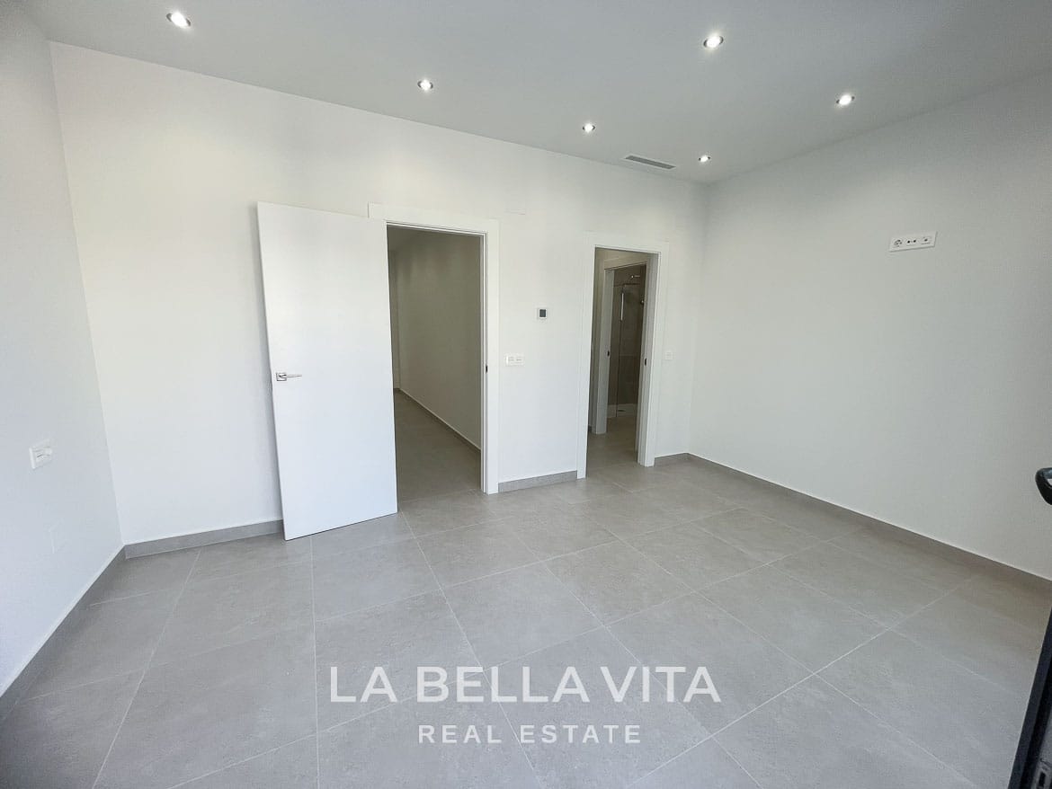 New Build Villas for sale in Heredades, Rojales – Almoradi with Private Pools-37 New Build Villas for sale in Heredades, Rojales - Almoradi with Private Pools