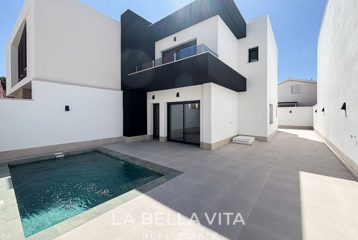 New Build Villas for sale in Heredades, Rojales - Almoradi with Private Pools