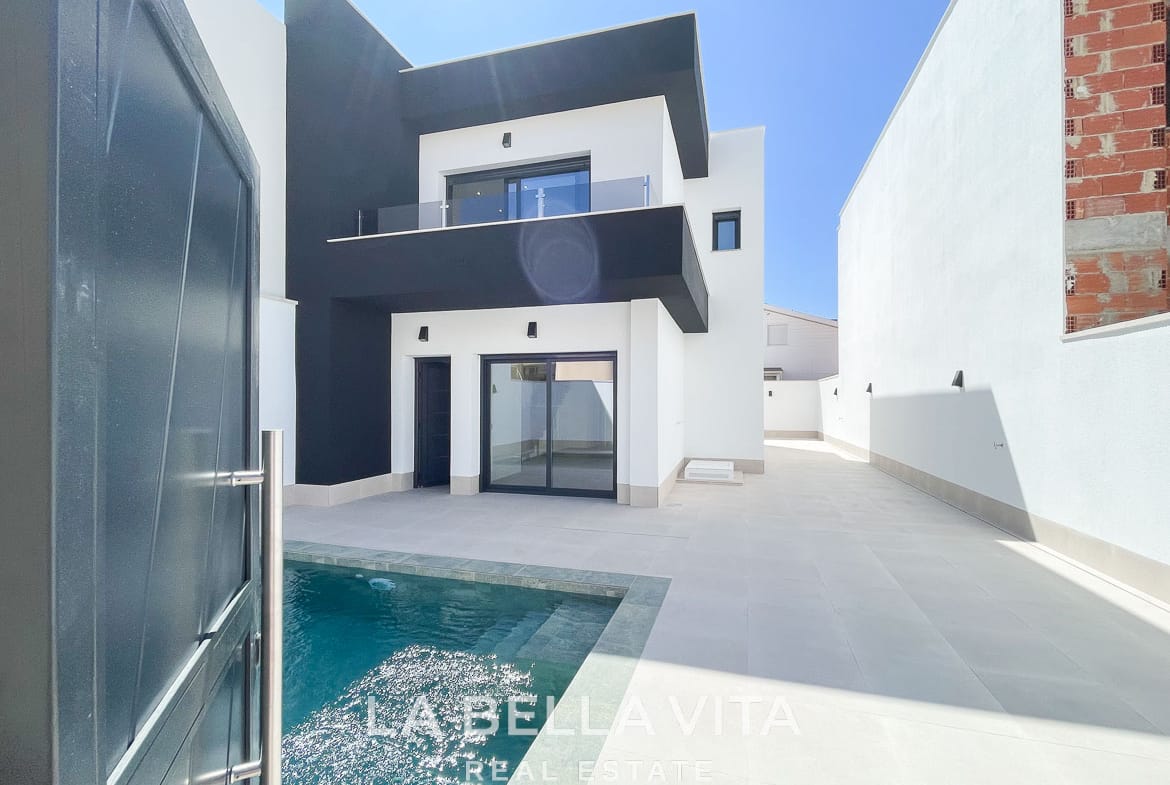 New Build Villas for sale in Heredades, Rojales - Almoradi with Private Pools