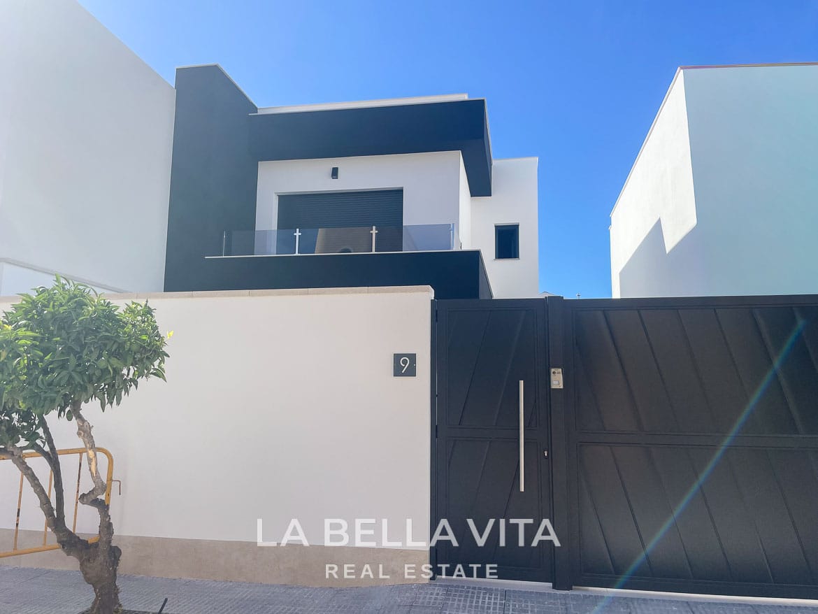 New Build Villas for sale in Heredades, Rojales – Almoradi with Private Pools-48 New Build Villas for sale in Heredades, Rojales - Almoradi with Private Pools