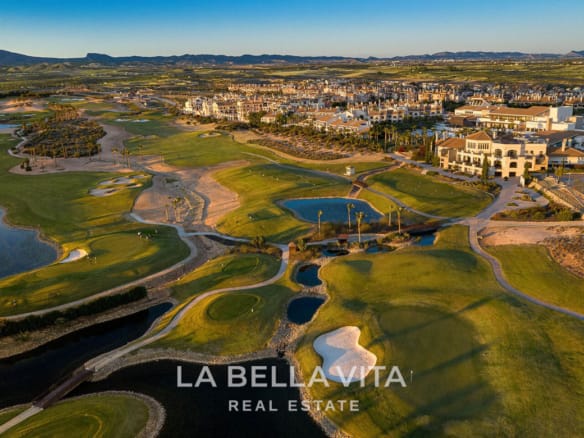 New Build Villas with Large Plots for Sale in Hacienda del Alamo Golf Resort, Murcia