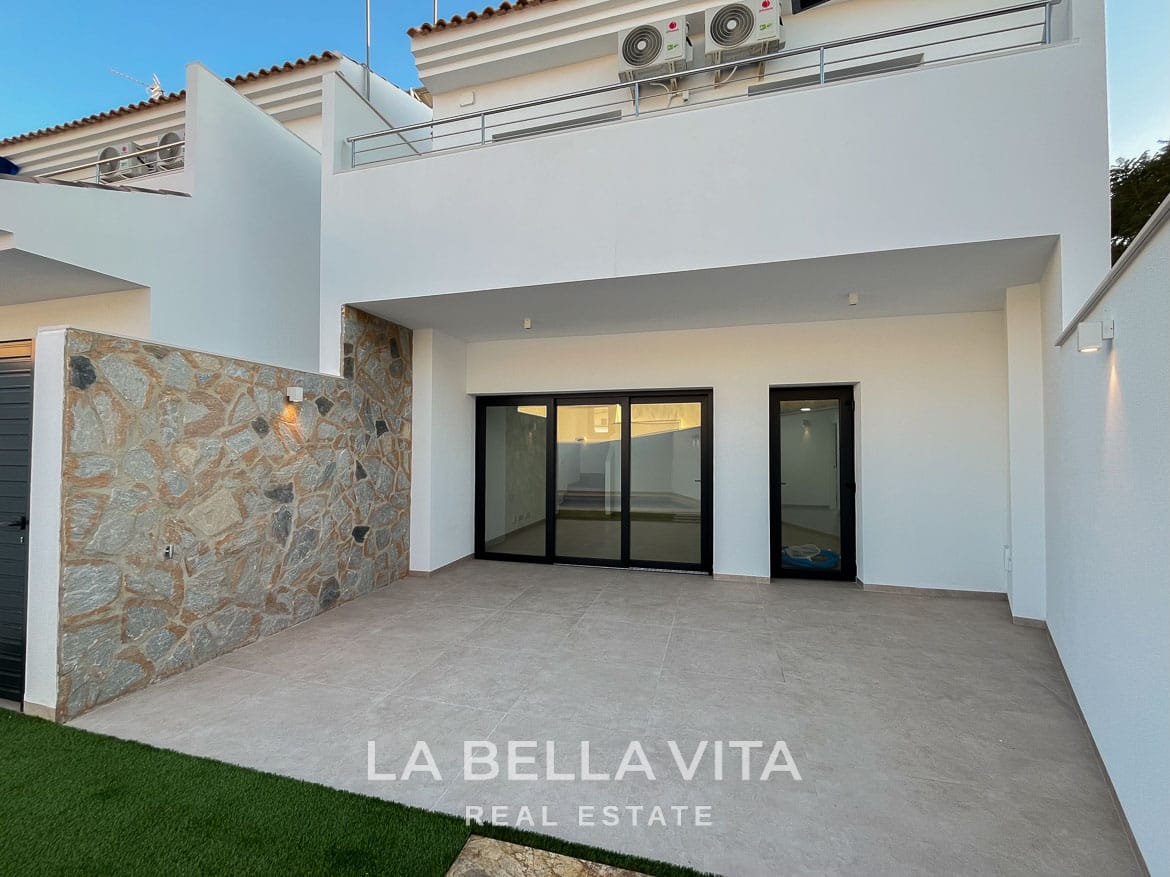 Key Ready New Build Villa with Private Pool for sale by the Beach in San Pedro del Pinatar-03 Key Ready New Build Villa with Private Pool for sale by the Beach in San Pedro del Pinatar
