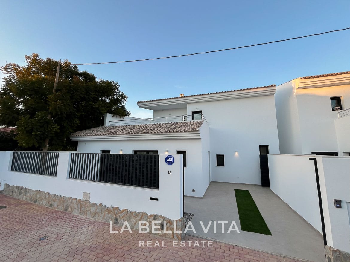 Key Ready New Build Villa with Private Pool for sale by the Beach in San Pedro del Pinatar-05 Key Ready New Build Villa with Private Pool for sale by the Beach in San Pedro del Pinatar