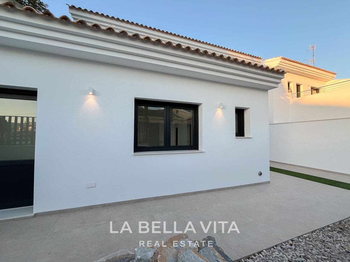 Key Ready New Build Villa with Private Pool for sale by the Beach in San Pedro del Pinatar-09 Key Ready New Build Villa with Private Pool for sale by the Beach in San Pedro del Pinatar