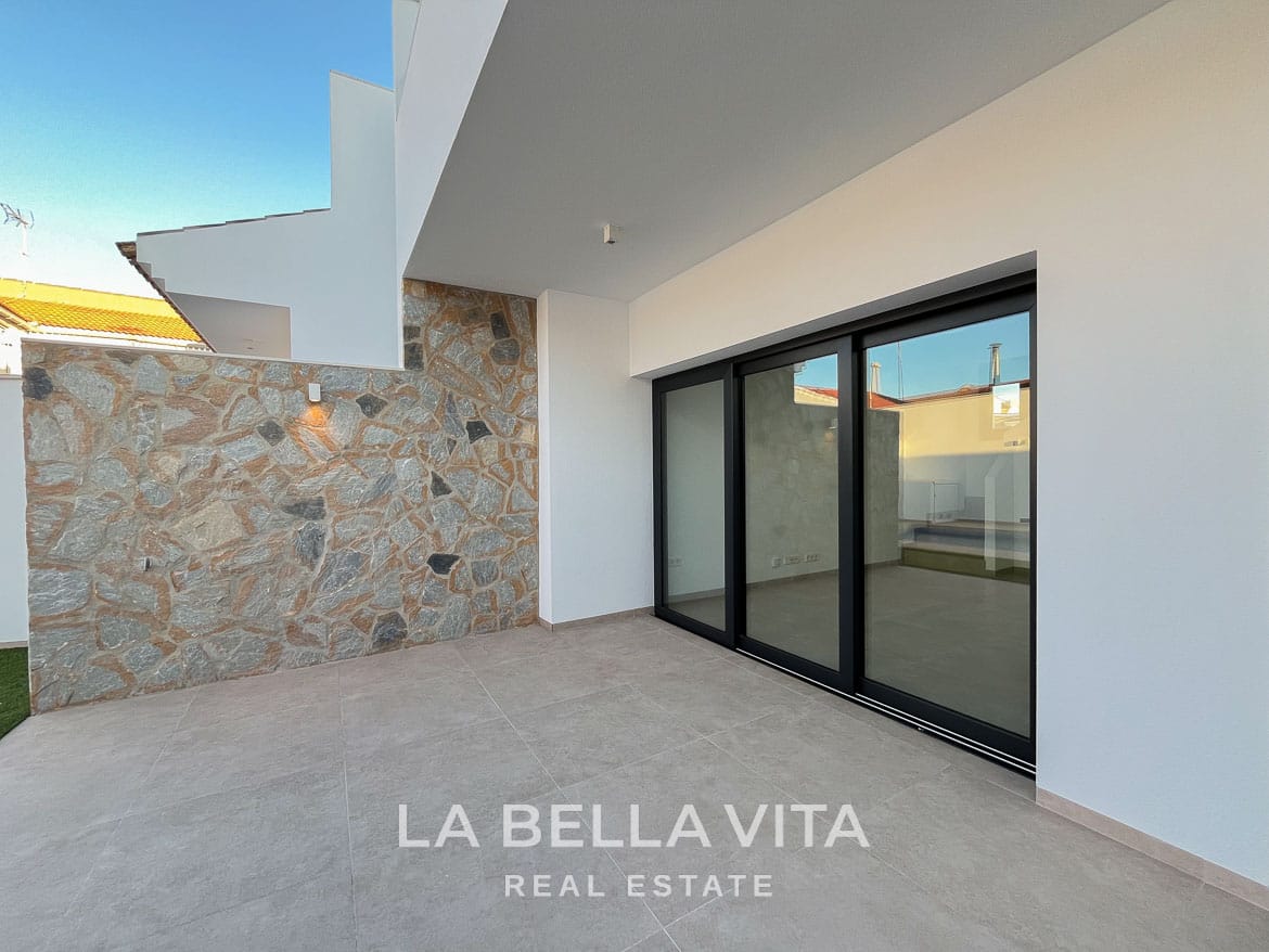 Key Ready New Build Villa with Private Pool for sale by the Beach in San Pedro del Pinatar-16 Key Ready New Build Villa with Private Pool for sale by the Beach in San Pedro del Pinatar
