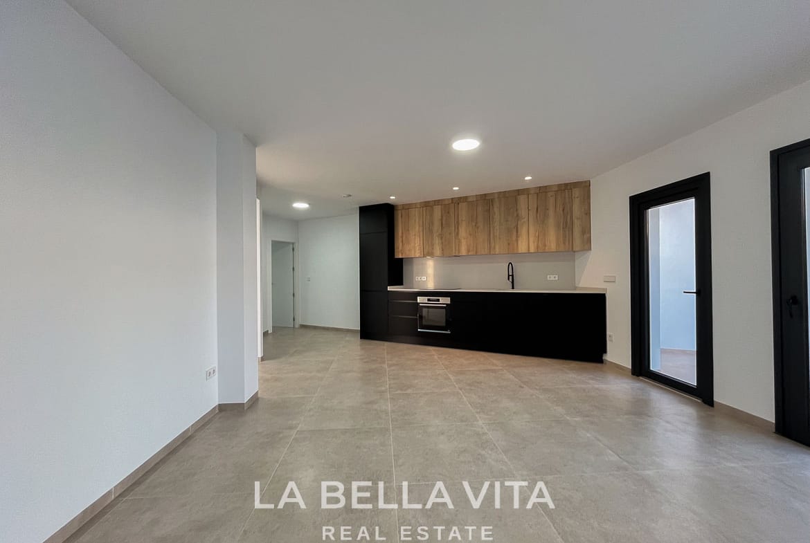 Key Ready New Build Villa with Private Pool for sale by the Beach in San Pedro del Pinatar