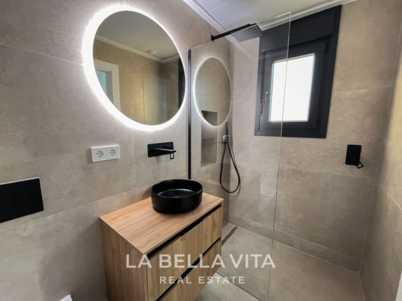 Key Ready New Build Villa with Private Pool for sale by the Beach in San Pedro del Pinatar