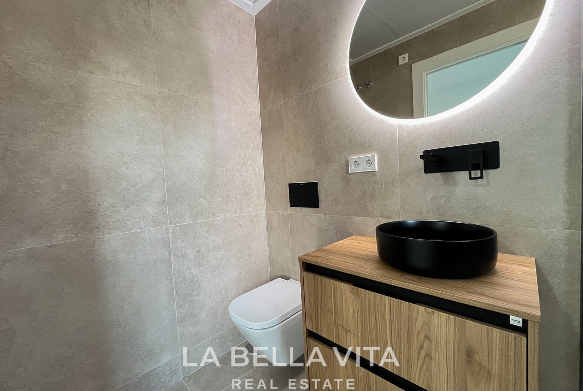 Key Ready New Build Villa with Private Pool for sale by the Beach in San Pedro del Pinatar