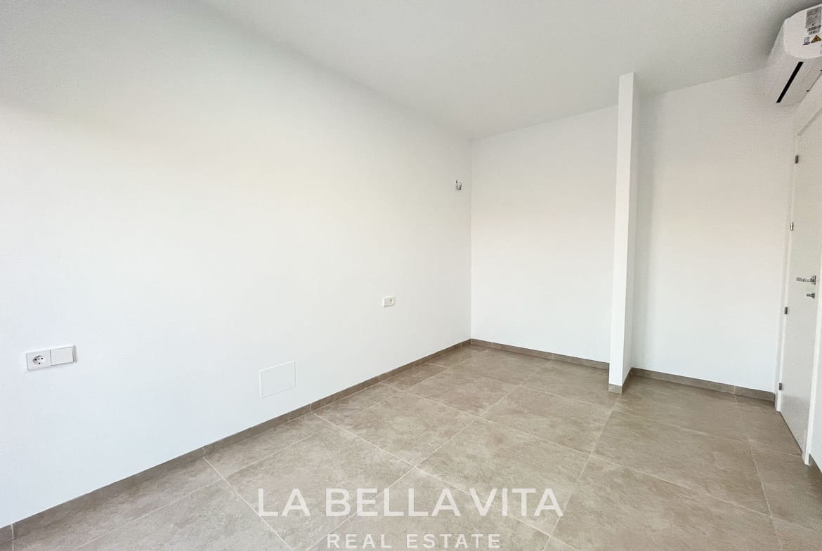 Key Ready New Build Villa with Private Pool for sale by the Beach in San Pedro del Pinatar