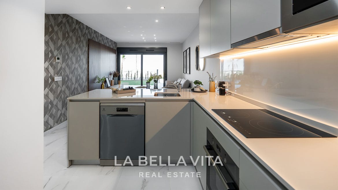 New Build Apartments and Bungalows with communal areas for sale in Torrevieja – Costa Blanca