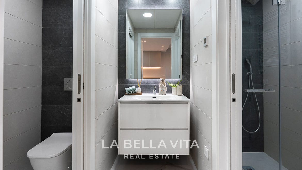 New Build Apartments and Bungalows with communal areas for sale in Torrevieja – Costa Blanca