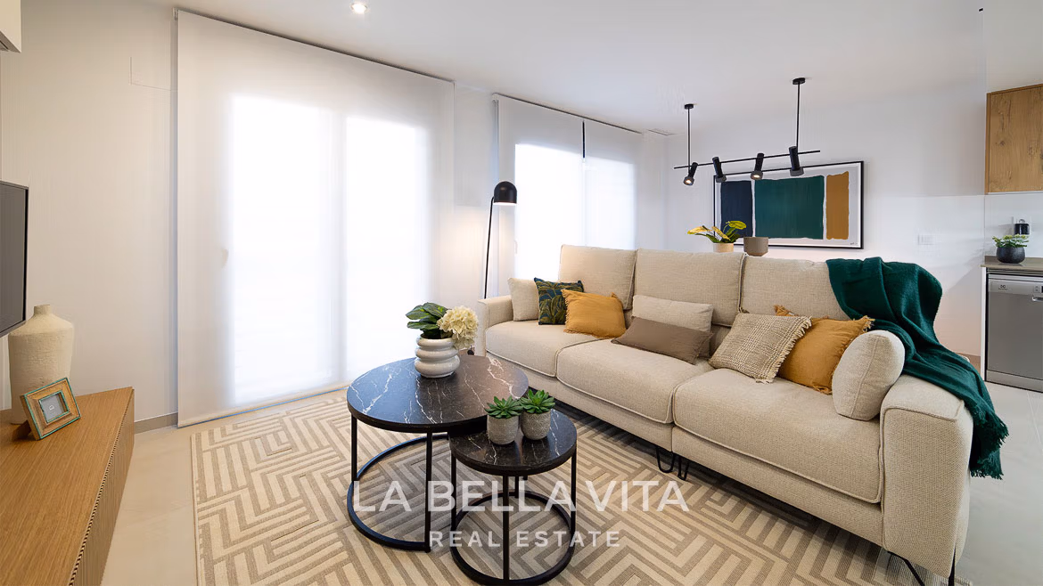 Key Ready Homes Just 300 Metres from the Sea: New Build Apartments near the Beach for sale in Punta Prima, Torrevieja – Costa Blanca