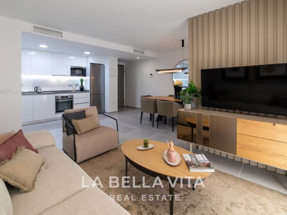 Key Ready Homes Just 300 Metres from the Sea: New Build Apartments near the Beach for sale in Punta Prima, Torrevieja – Costa Blanca