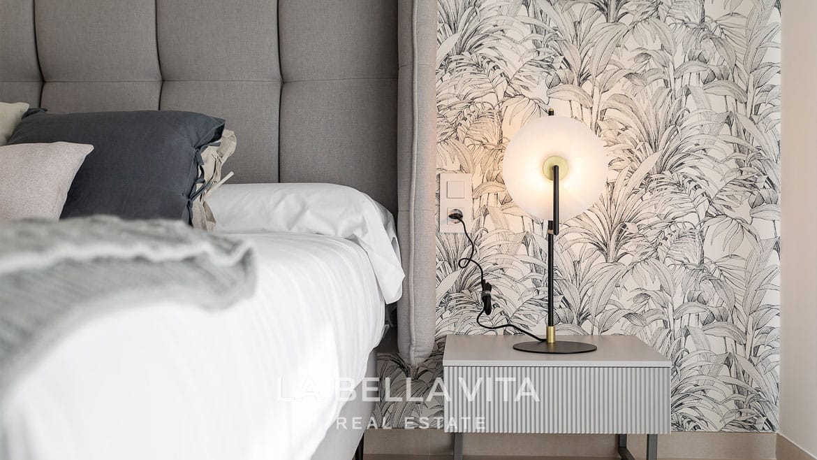 Key Ready Homes Just 300 Metres from the Sea: New Build Apartments near the Beach for sale in Punta Prima, Torrevieja – Costa Blanca