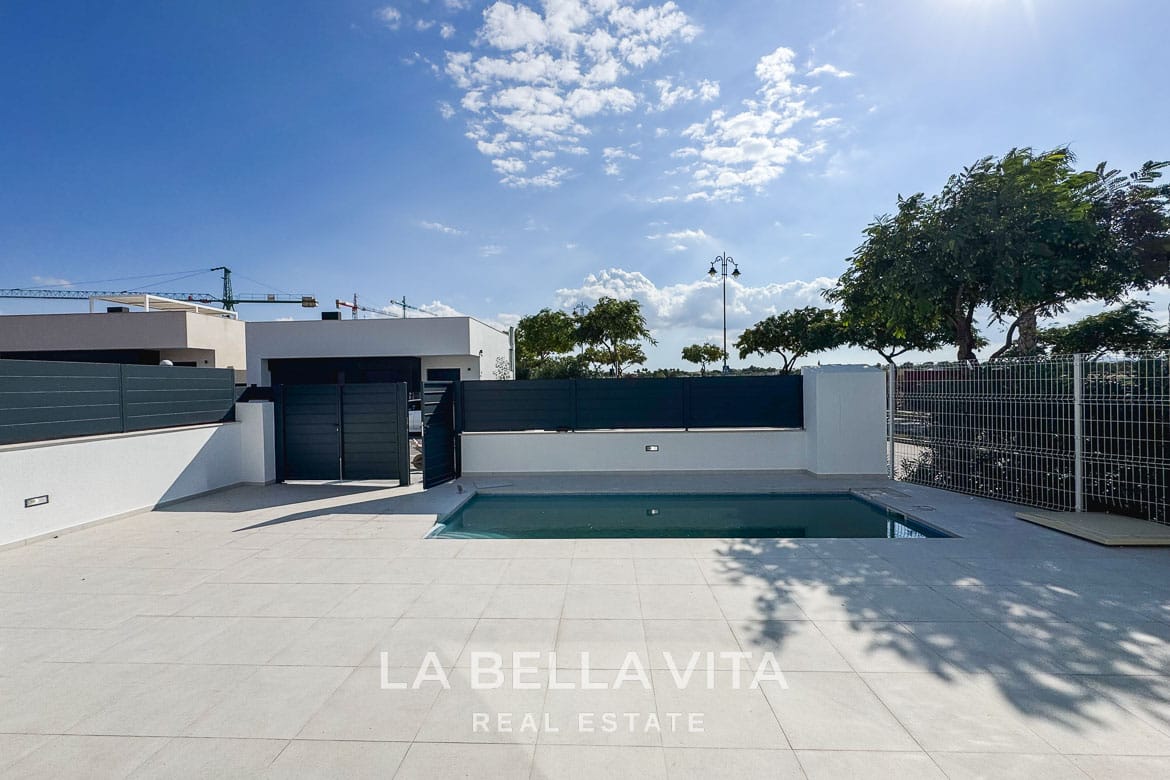 Independent New Build Villas with Private Pools for sale in Condado de Alhama, Murcia