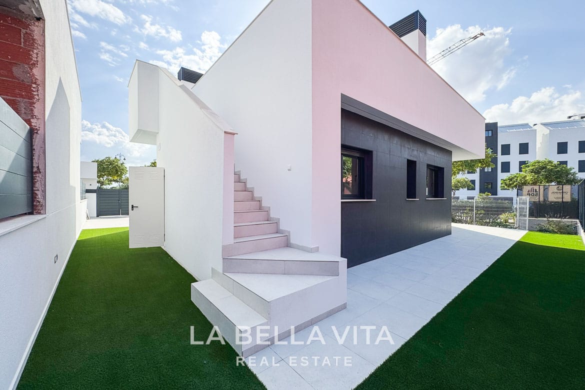 Independent New Build Villas with Private Pools for sale in Condado de Alhama, Murcia