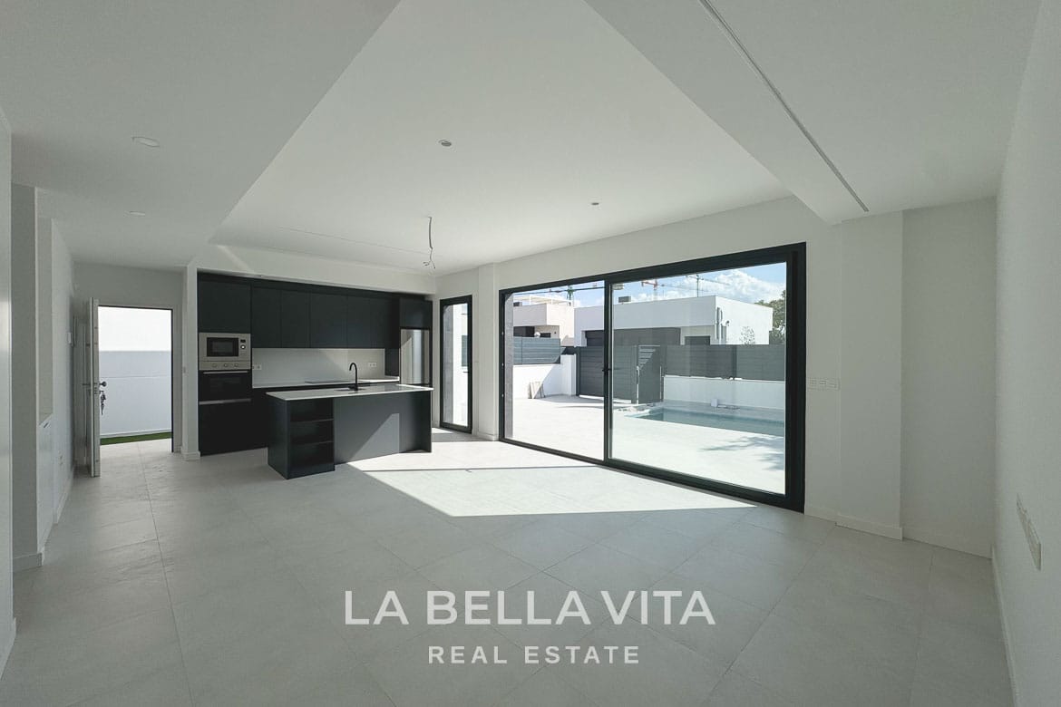 Independent New Build Villas with Private Pools for sale in Condado de Alhama, Murcia