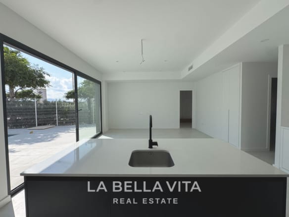 Independent New Build Villas with Private Pools for sale in Condado de Alhama, Murcia