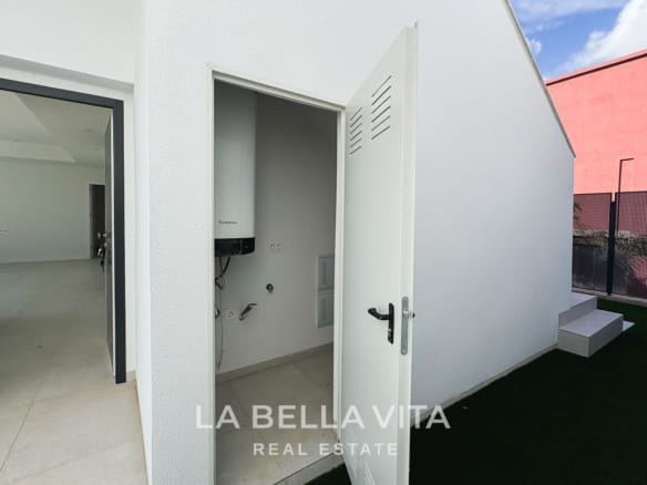 Independent New Build Villas with Private Pools for sale in Condado de Alhama, Murcia