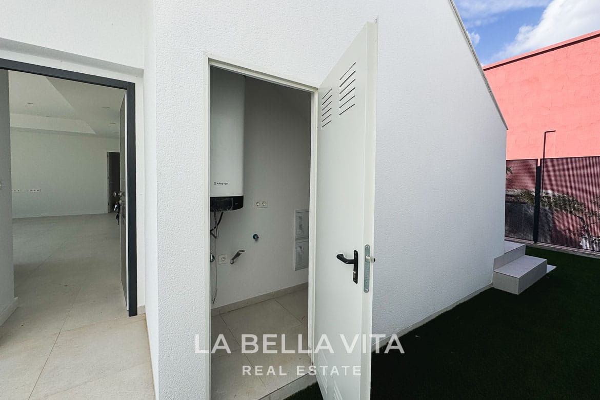 Independent New Build Villas with Private Pools for sale in Condado de Alhama, Murcia