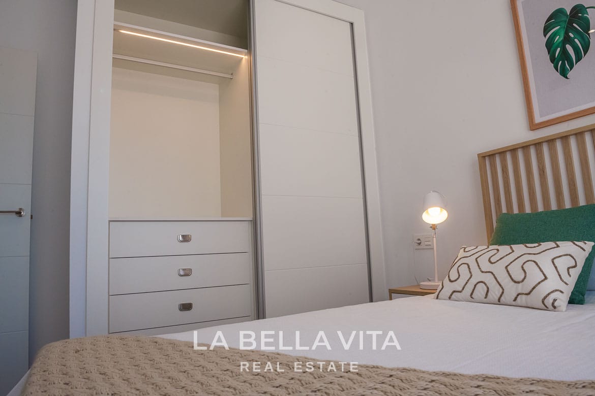 Contemporary New Build Villas with Private Pool and Garage for sale in Los Alcazares, Murcia