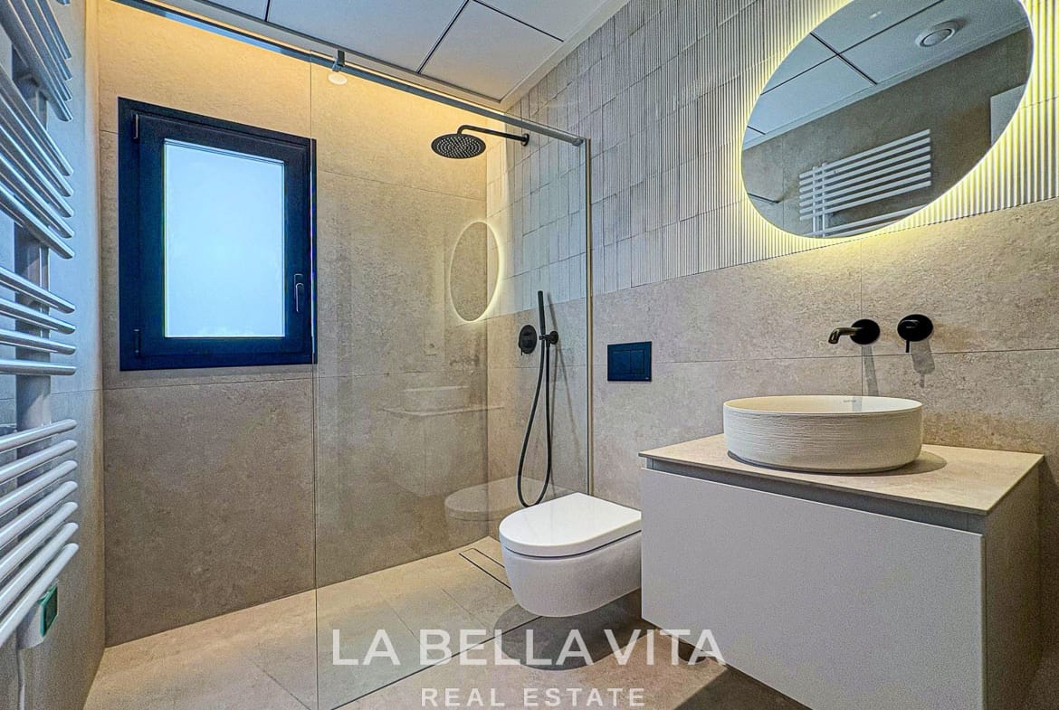 Key Ready Detached Villa with Views, Private Pool and Garage for sale in Ciudad Quesada