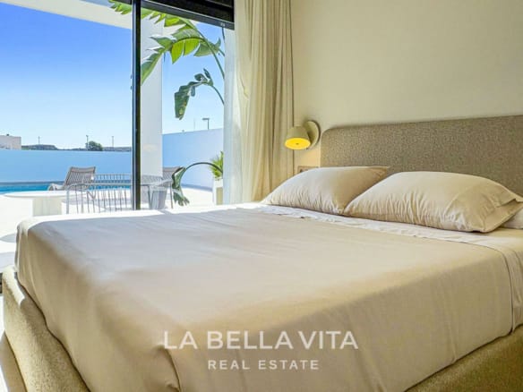 Key Ready Detached Villa with Views, Private Pool and Garage for sale in Ciudad Quesada