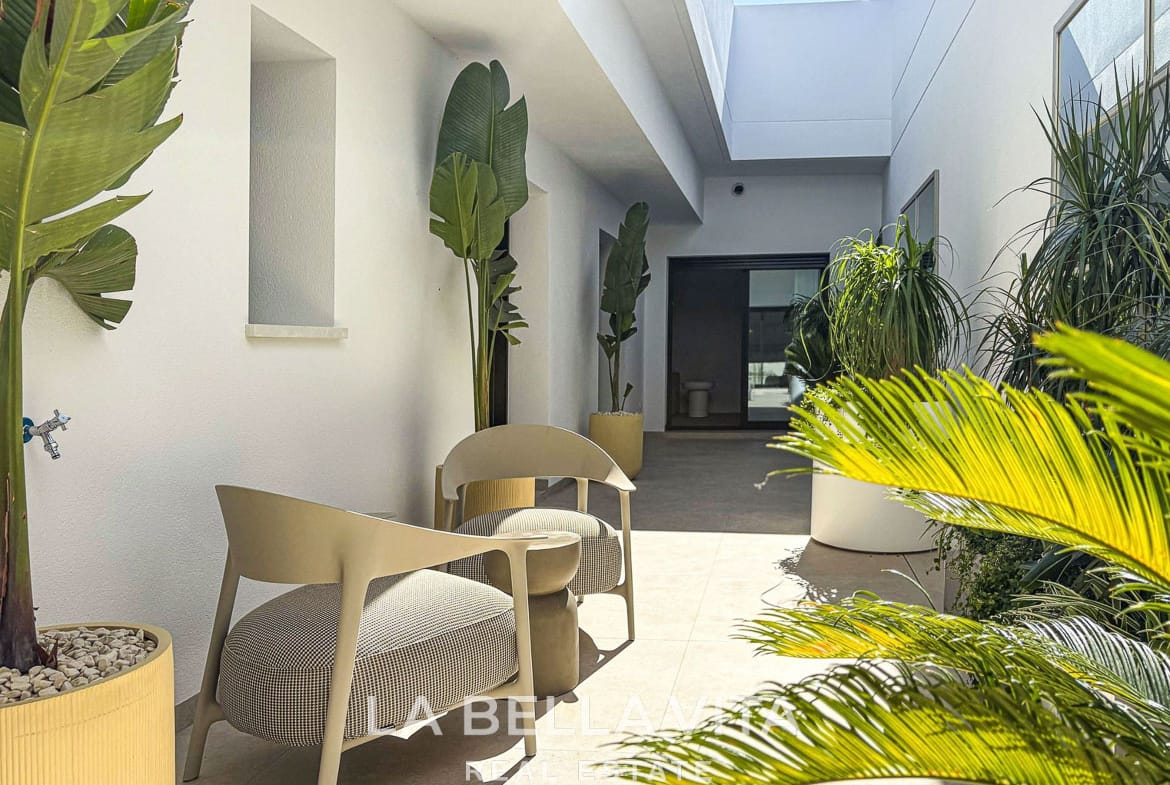 Key Ready Detached Villa with Views, Private Pool and Garage for sale in Ciudad Quesada