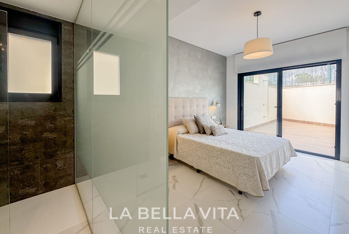 Modern Apartment with Panoramic Sea View for sale in Bellavista, San Miguel de Salinas, Alicante