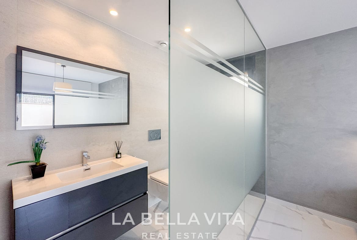 Modern Apartment with Panoramic Sea View for sale in Bellavista, San Miguel de Salinas, Alicante